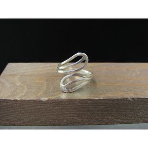 Size 8 Sterling Silver Nature Style Finger Band Ring Vintage Statement